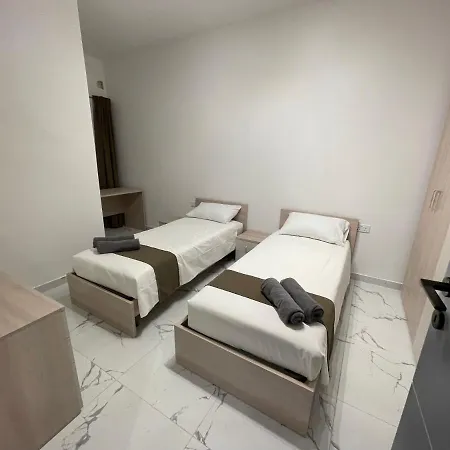 Apartment 2 Min From Seafront *